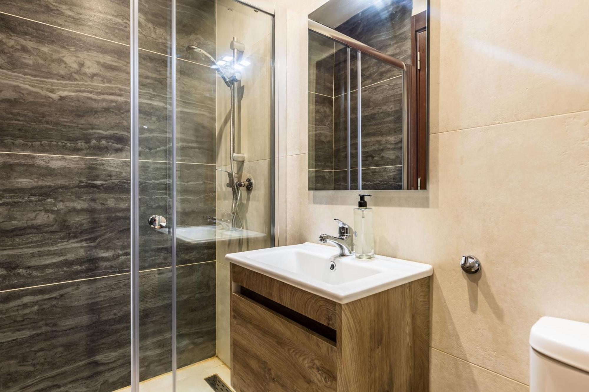 Kunsu'S Apartment 5 Min Walk From St Julians San Ġwann 외부 사진